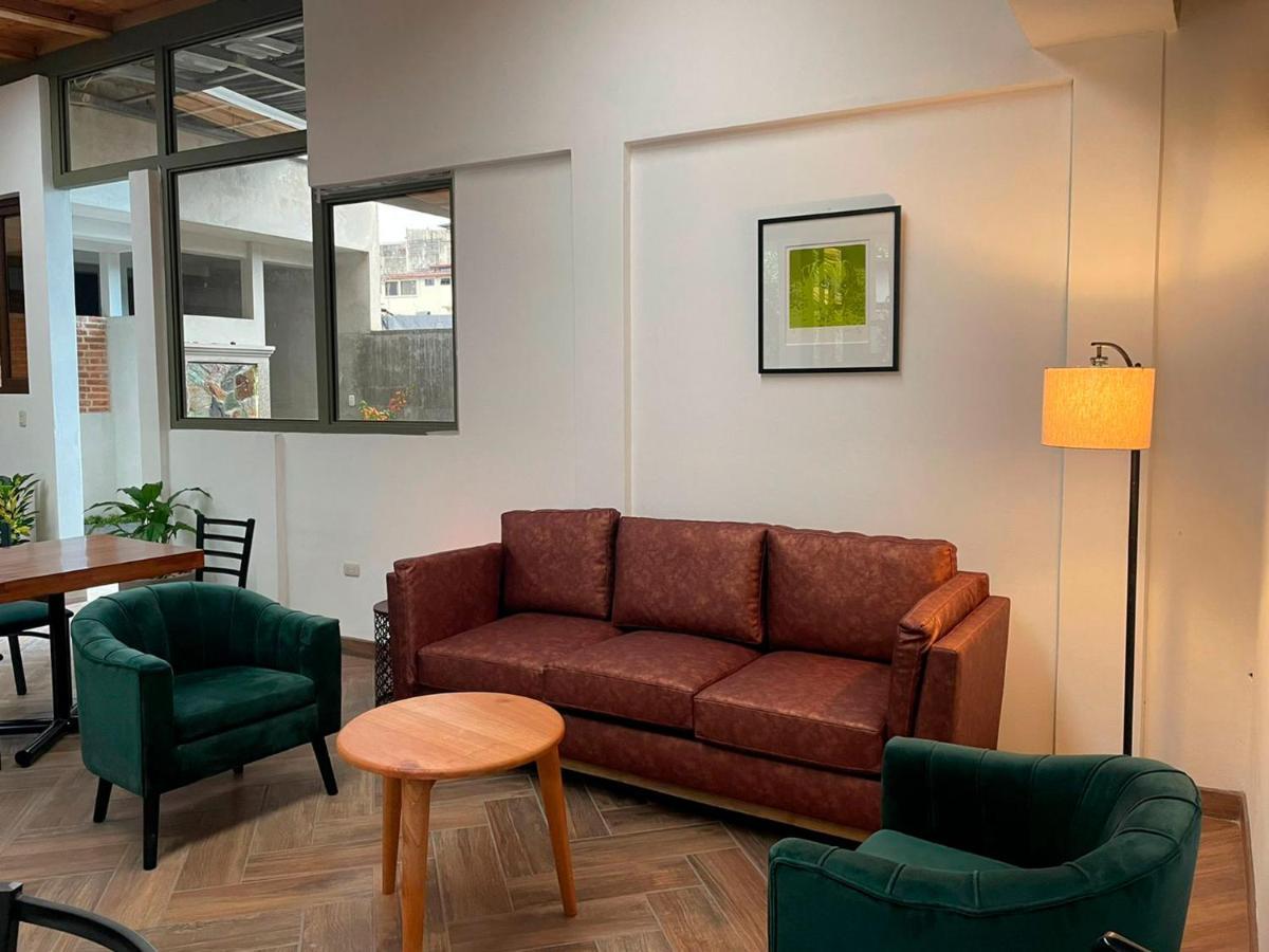 Matalbatz Hotel Cobán Zewnętrze zdjęcie