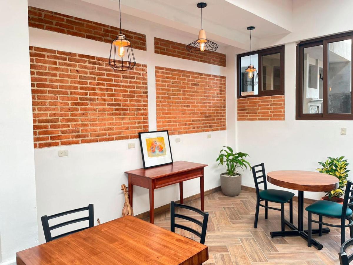 Matalbatz Hotel Cobán Zewnętrze zdjęcie